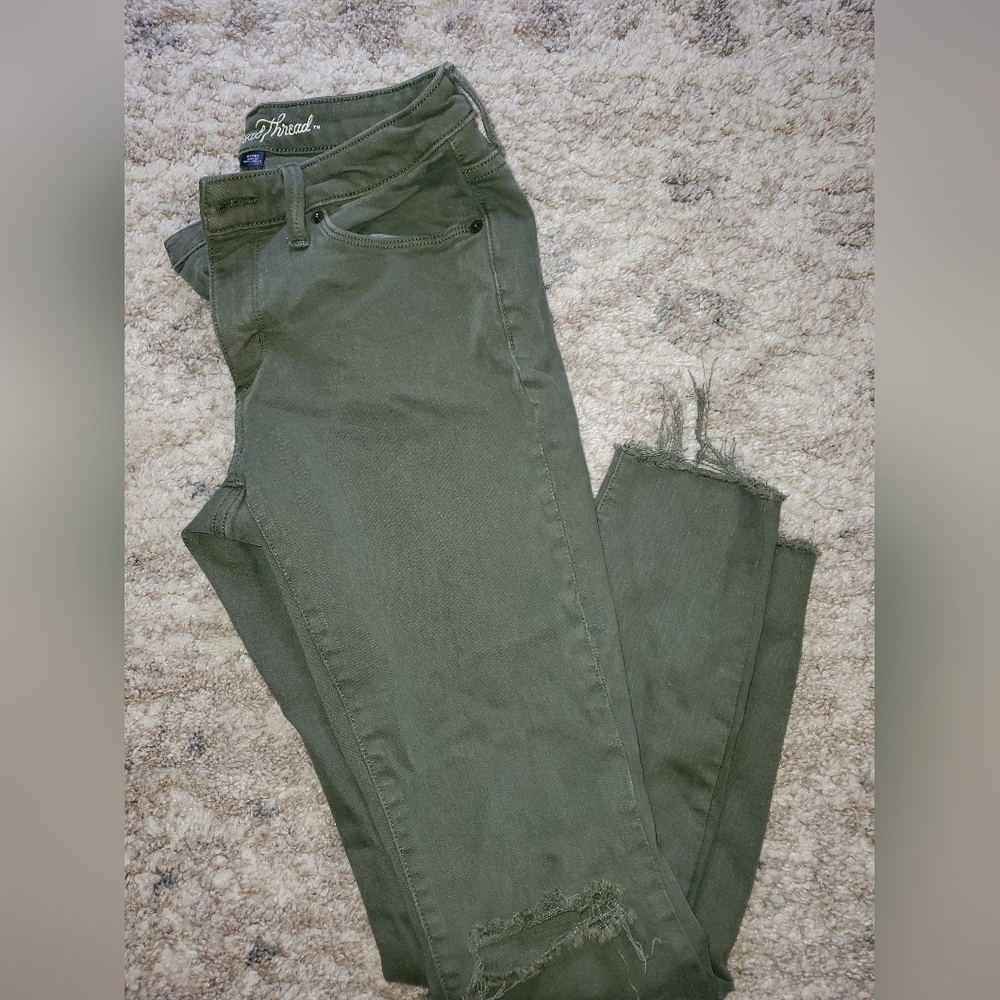 Universal Thread Jeans